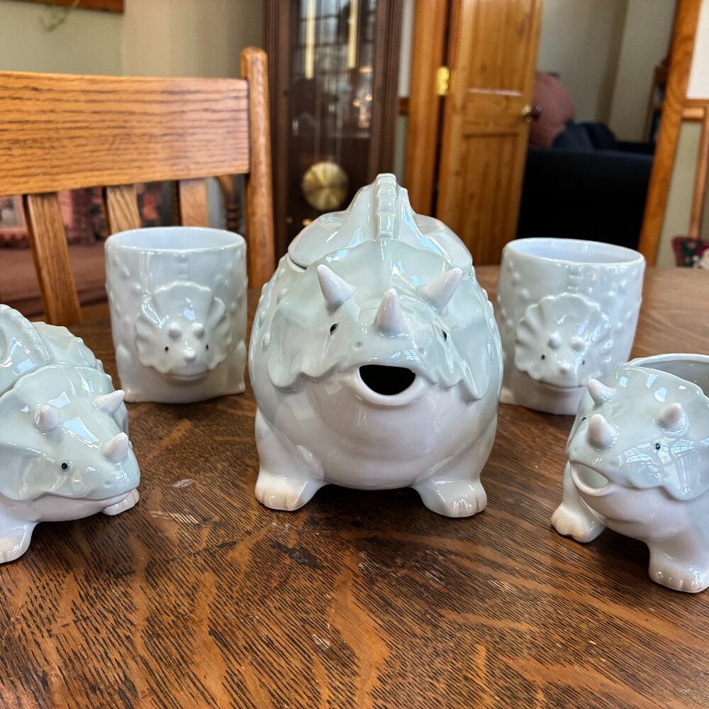 Henriksen Triceratops Tea Set